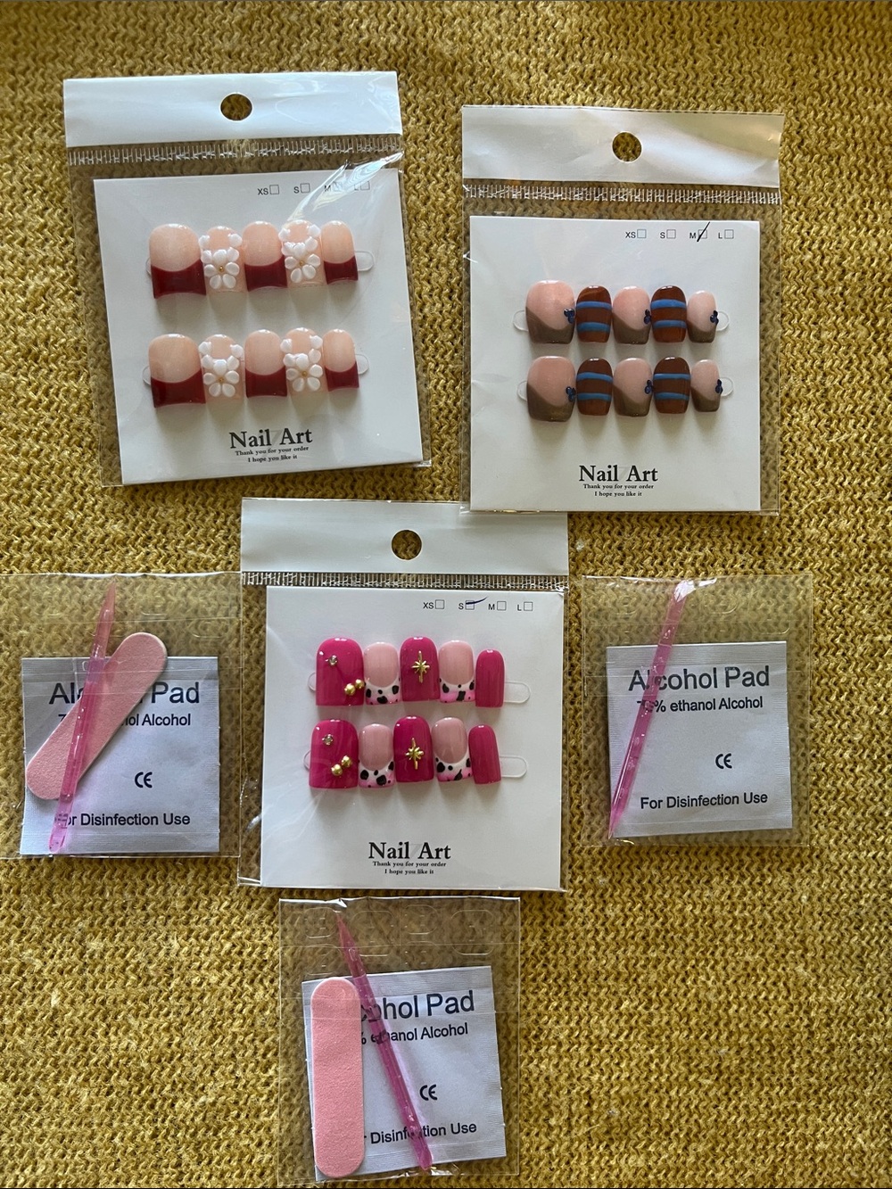 Beautiful Press-On Nails - Pink Floral & Heart Designs